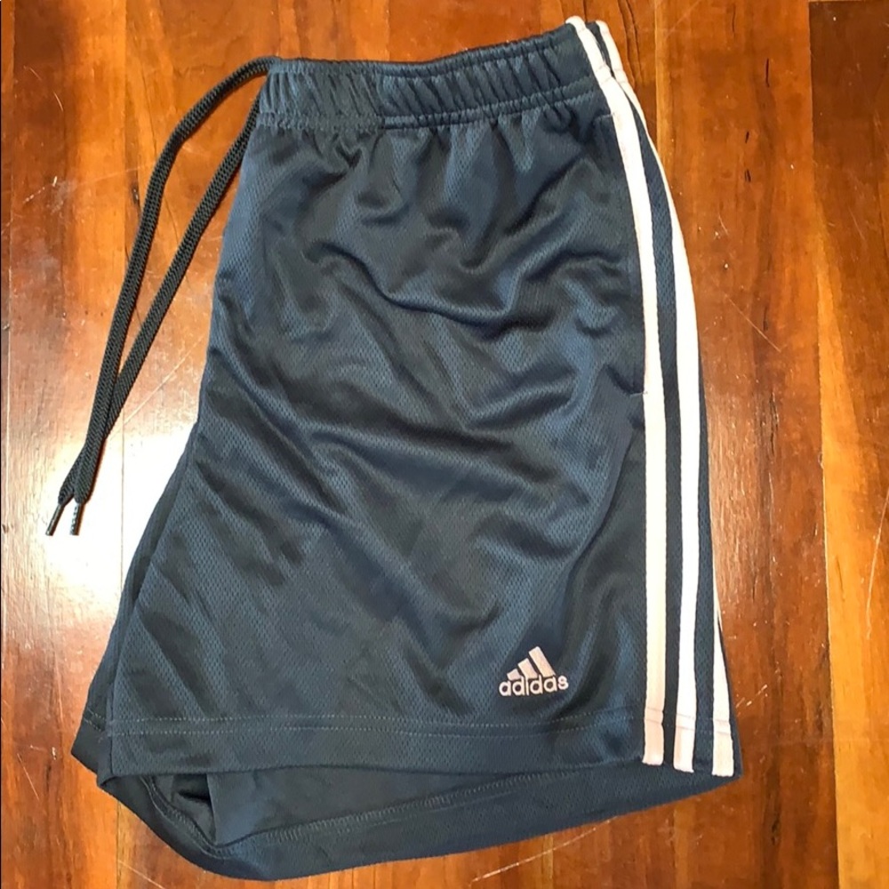 Women’s sports shorts